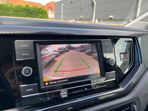 Volkswagen Taigo 1.0 TSI Life | ACC | Apple Carplay | Camera achter | Getint glas | Airco | ActivLease financial lease