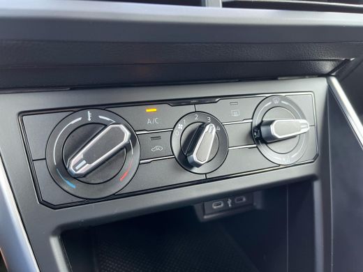 Volkswagen Taigo 1.0 TSI Life | ACC | Apple Carplay | Camera achter | Getint glas | Airco | ActivLease financial lease