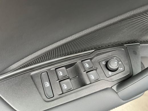 Volkswagen Tayron 1.5 eTSI 204 pk Life Edition | Comfort pakket | ACC | LED Plus | Camera achter | Apple Carplay | ActivLease financial lease