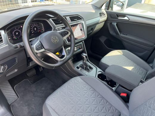 Volkswagen Tiguan Life 1.4 TSI eHybrid 245pk | SoH 94% | Navigatie pakket | Spiegel pakket | ACC | Apple Carplay | ... ActivLease financial lease