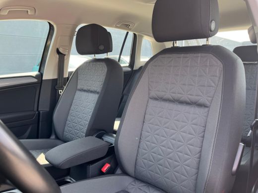 Volkswagen Tiguan Life 1.4 TSI eHybrid 245pk | SoH 94% | Navigatie pakket | Spiegel pakket | ACC | Apple Carplay | ... ActivLease financial lease