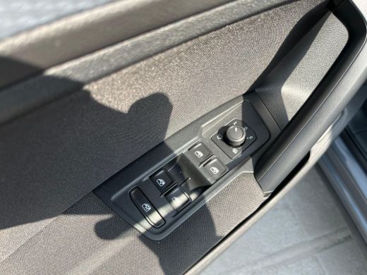 Volkswagen Tiguan Life 1.4 TSI eHybrid 245pk | SoH 94% | Navigatie pakket | Spiegel pakket | ACC | Apple Carplay | ... ActivLease financial lease