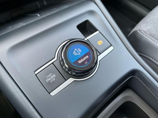 Volkswagen Tiguan 1.5 eTSI Life Edition | ACC | PDC V+A | Camera achter | Stuur en stoelverwarming | Navigatie | Ap... ActivLease financial lease