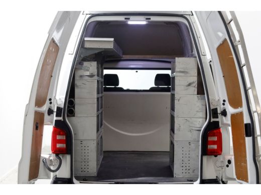 Volkswagen Transporter 2.0 TSI 150pk Benzine L2H3 Trendline Airco/Camera/Camper? BPM-VRIJ 03-2019 ActivLease financial lease