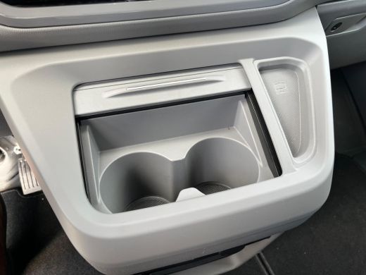 Volkswagen Transporter Bulli intro 2.0 TDI 150 PK L2H1 | BPM Vrij | | Automaat | Navigatie | Camera | Stoel verwarming |... ActivLease financial lease