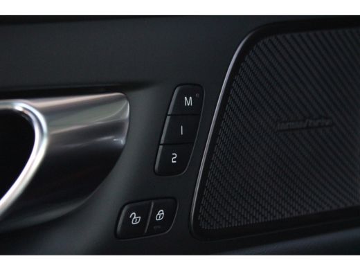 Volvo  V60 Cross Country B5 AWD Ultimate | Head-Up | Harman Kardon | Standkachel | 360° Camera | Trekhaak | ... ActivLease financial lease