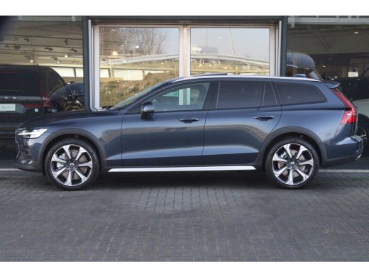 Volvo  V60 Cross Country B5 AWD Ultimate | Head-Up | Harman Kardon | Standkachel | 360° Camera | Trekhaak | ... ActivLease financial lease
