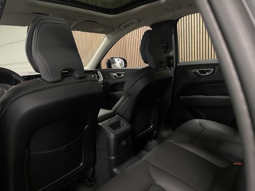 Volvo  XC60 T6 AWD Recharge Plus Dark | Trekhaak | 360° Camera | All Season banden | Adaptieve Cruise Control... ActivLease financial lease