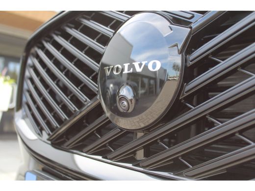 Volvo  XC60 T6 AWD Ultra Black Edition | Bowers & Wilkins | Luchtvering | Gelamineerde zijruiten | Head-Up Di... ActivLease financial lease