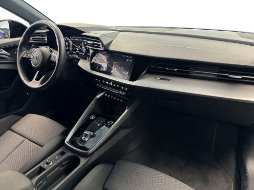 Audi A3 Sportback 45 245pk TFSI e S edition Competition Stoelverwarming voorin | Parkeerassistent | Adapt... ActivLease financial lease