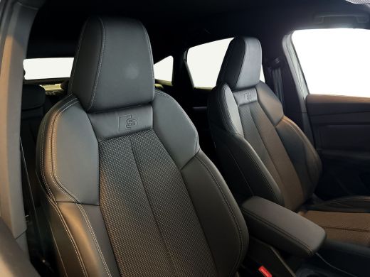 Audi Q4 e-tron 45 265pk quattro S edition 77 kWh | Stoelverwarming voorin | Matrix-ledkoplampen | Instaplijsten ... ActivLease financial lease