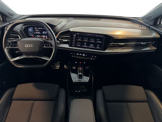 Audi Q4 e-tron 45 265pk quattro S edition 77 kWh | Stoelverwarming voorin | Matrix-ledkoplampen | Instaplijsten ... ActivLease financial lease