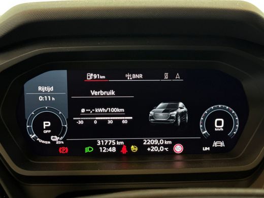 Audi Q4 e-tron 45 265pk quattro S edition 77 kWh | Stoelverwarming voorin | Matrix-ledkoplampen | Instaplijsten ... ActivLease financial lease