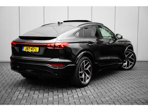 Audi Q6 e-tron S edition B&O premium met hoofdsteunspeakers | Panoramadak | Tech Pro Pakket | Trekhaak | Winterp... ActivLease financial lease