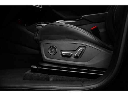 Audi Q6 e-tron S edition B&O premium met hoofdsteunspeakers | Panoramadak | Tech Pro Pakket | Trekhaak | Winterp... ActivLease financial lease