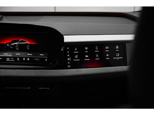 Audi Q6 e-tron S edition B&O premium met hoofdsteunspeakers | Panoramadak | Tech Pro Pakket | Trekhaak | Winterp... ActivLease financial lease