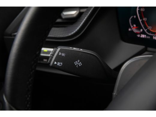 BMW 1 Serie 118i Introduction Edition | Achteruitrijcamera | Electronic climate controle | Navigatiesysteem f... ActivLease financial lease