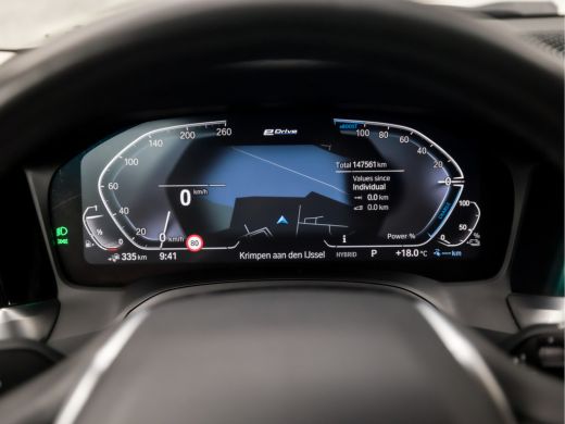 BMW 3 Serie Touring 330e High Executive Sportline 293Pk Automaat (APPLE CARPLAY, GROOT NAVI, LEDER, CAMERA, S... ActivLease financial lease