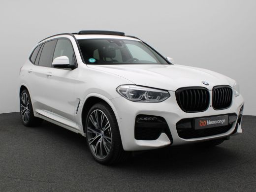 BMW X3 xDrive30e High Executive 292PK AUT8 M-Sport, Pano-Schuifdak, Cruise Controle, Head-Up Display, M-... ActivLease financial lease