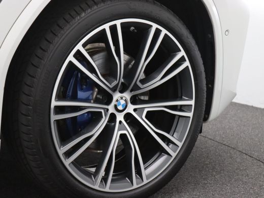 BMW X3 xDrive30e High Executive 292PK AUT8 M-Sport, Pano-Schuifdak, Cruise Controle, Head-Up Display, M-... ActivLease financial lease