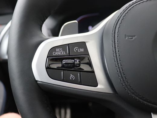 BMW X3 xDrive30e High Executive 292PK AUT8 M-Sport, Pano-Schuifdak, Cruise Controle, Head-Up Display, M-... ActivLease financial lease