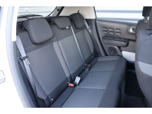 Citroën C3 1.2 PURETECH 83PK 5-DRS SHINE / NAVI / CLIMA / LED / PDC / 16" LMV / WINTERPAKKET / BLUETOOTH / C... ActivLease financial lease