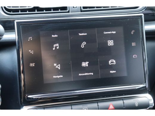 Citroën C3 1.2 PURETECH 83PK 5-DRS SHINE / NAVI / CLIMA / LED / PDC / 16" LMV / WINTERPAKKET / BLUETOOTH / C... ActivLease financial lease