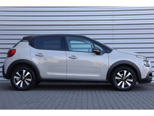 Citroën C3 1.2 PURETECH 83PK 5-DRS SHINE / NAVI / CLIMA / LED / PDC / 16" LMV / WINTERPAKKET / BLUETOOTH / C... ActivLease financial lease