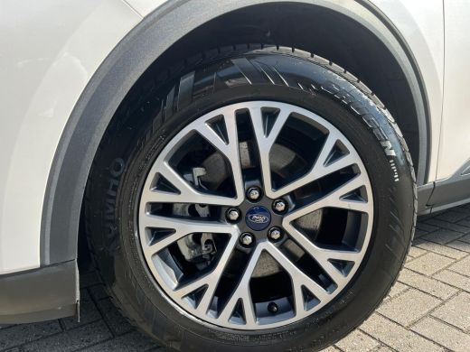 Ford Kuga 2.5 PHEV Titanium X | Lichtmetalen velgen 18" | Navigatiesysteem full map | Panorama dak ActivLease financial lease