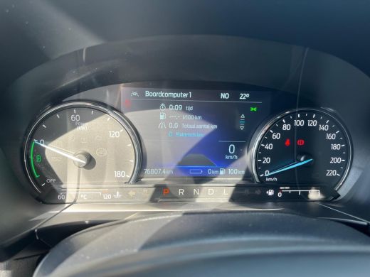 Ford Kuga 2.5 PHEV Titanium X | Lichtmetalen velgen 18" | Navigatiesysteem full map | Panorama dak ActivLease financial lease