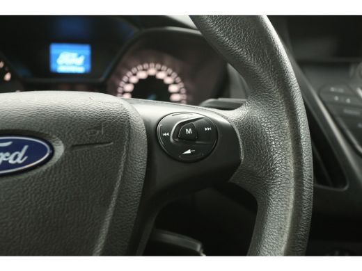 Ford Transit Connect 1.5 TDCI L2H1 3 Persoons Airco Parkeersensoren 16''LMV Schuifdeur ActivLease financial lease
