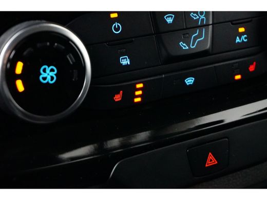 Ford Transit Custom 2.0 170PK L2H1 Sport Automaat | Parkeersensor voor en achter | Navigatiesysteem | Apple carplay/A... ActivLease financial lease