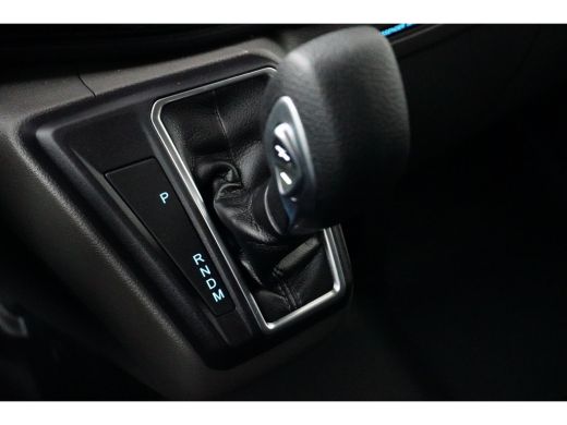 Ford Transit Custom 2.0 170PK L2H1 Sport Automaat | Parkeersensor voor en achter | Navigatiesysteem | Apple carplay/A... ActivLease financial lease