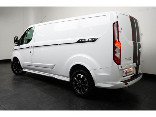 Ford Transit Custom 2.0 170PK L2H1 Sport Automaat | Parkeersensor voor en achter | Navigatiesysteem | Apple carplay/A... ActivLease financial lease