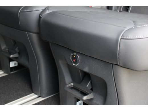 Ford Transit Custom Tourneo 340 2.5 PHEV L2H1 Titanium X ActivLease financial lease