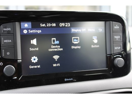 Hyundai i10 1.0 Comfort 5-zits Automaat | Airco | Armsteun voor | Elektronisch Stabiliteits Programma ActivLease financial lease