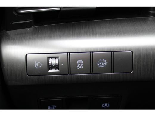 Hyundai Kona 1.6 GDI HEV Premium | Cruise control adaptief met Stop&Go en stuurhulp | Elektrisch bedienbare ac... ActivLease financial lease