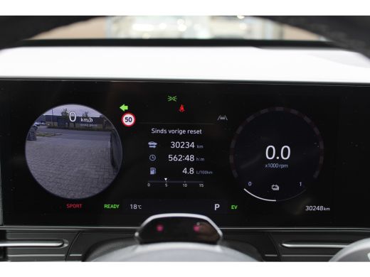 Hyundai Kona 1.6 GDI HEV Premium | Cruise control adaptief met Stop&Go en stuurhulp | Elektrisch bedienbare ac... ActivLease financial lease