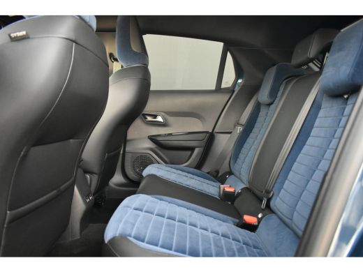 Lancia Ypsilon Edizione Cassina Limitata 51 kWh | Elektr. Stoelen | Massage | Navigatie HUB | Achteruitrijcamera... ActivLease financial lease
