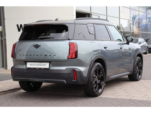 Mini Countryman C John Cooper Works Automaat / Classic / Pakket L / 18" Asteroid Spoke ActivLease financial lease