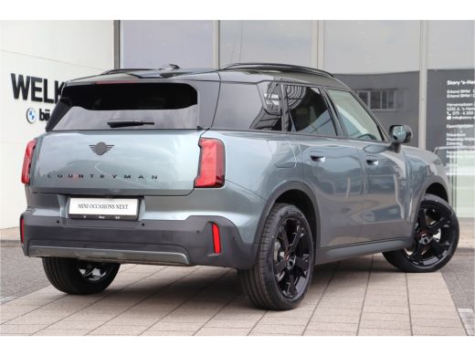 Mini Countryman C John Cooper Works Automaat / Classic / Pakket L / 18" Asteroid Spoke ActivLease financial lease