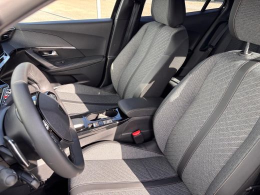 Peugeot 2008 1.2 Hybrid 136PK Allure | Automaat | Rondom Zicht Camera | Navigatie | Apple Carplay / Android Au... ActivLease financial lease