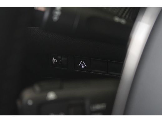 Peugeot e-208 EV Allure 51 kWh 156-PK 3-FASE 360' GRADEN CAMERA | ADAPTIVE CRUISE | NAVI | DRAADLOZE CARPLAY ActivLease financial lease