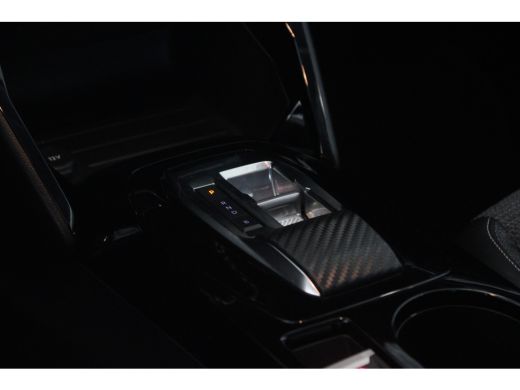 Peugeot e-208 EV Allure 51 kWh 156-PK 3-FASE 360' GRADEN CAMERA | ADAPTIVE CRUISE | NAVI | DRAADLOZE CARPLAY ActivLease financial lease