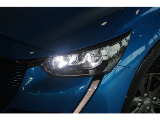 Peugeot e-208 EV Allure Pack 50 kWh 3-FASE PARKEERCAMERA | CARPLAY | FULL LED | DAB | CLIMATE CONTROL ActivLease financial lease