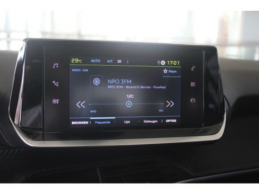 Peugeot e-208 EV Allure Pack 50 kWh 3-FASE PARKEERCAMERA | CARPLAY | FULL LED | DAB | CLIMATE CONTROL ActivLease financial lease