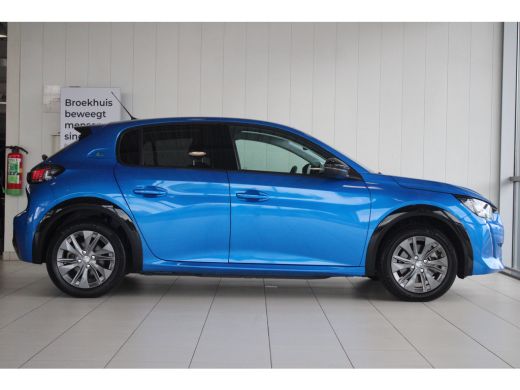 Peugeot e-208 EV Allure Pack 50 kWh 3-FASE PARKEERCAMERA | CARPLAY | FULL LED | DAB | CLIMATE CONTROL ActivLease financial lease