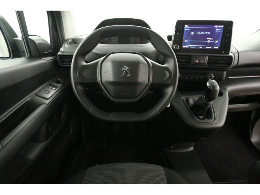Peugeot Partner 1.5 BlueHDI L1H1 Airco Cruise Carplay Trekhaak Parkeersensoren Schuifdeur ActivLease financial lease