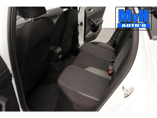 Volkswagen Polo 1.0 TSI R-Line|PANO|VIRTUAL|LED|NAP|TREKHAAK ActivLease financial lease