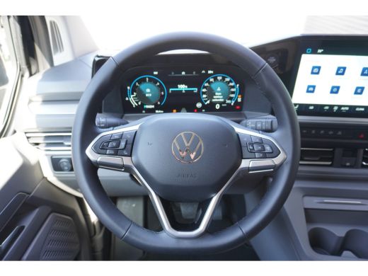Volkswagen Transporter 2.0 TDI L2H1 28 Bulli 150 pk Aut., Climatronic, Alarm, Navigatie, LED verlichting ActivLease financial lease